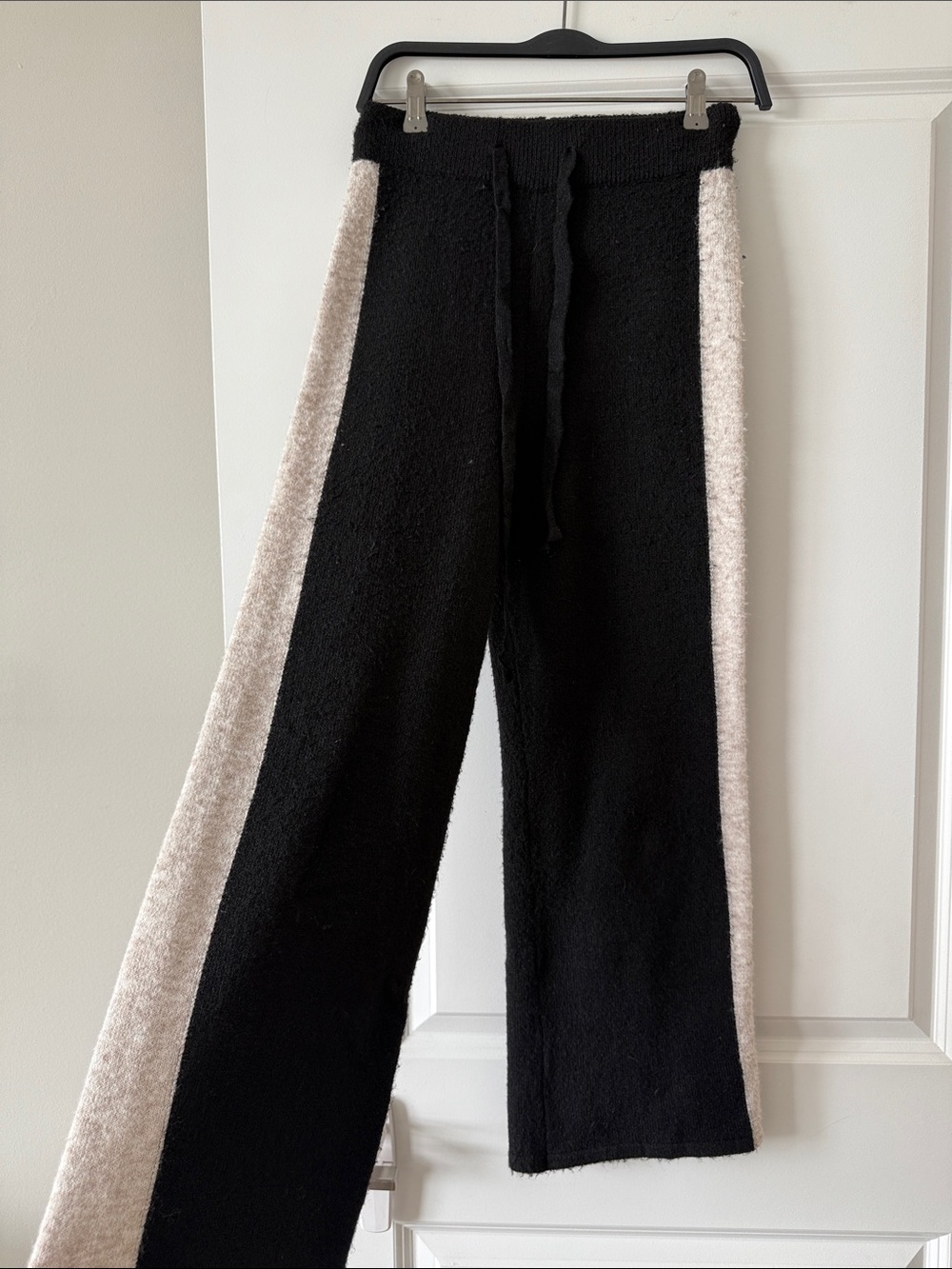 Aqua Black and Cream Cropped Knit Wide-Leg Pants